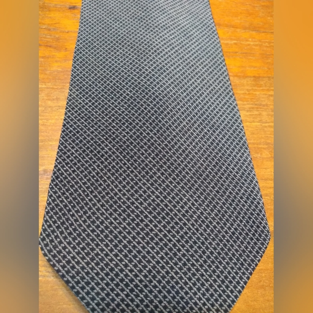 Giorgio Armani Tie, Blue & Grey Micro Check Pattern, 100% Silk, Made in … - Picture 2 of 9